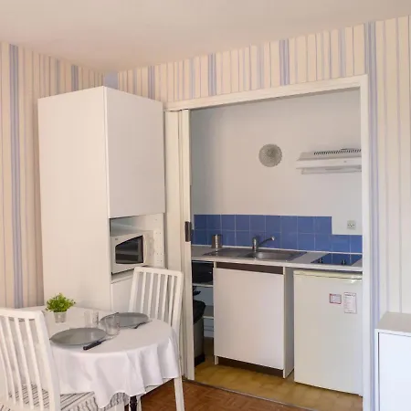 Apartment Le Francois-2 By Interhome